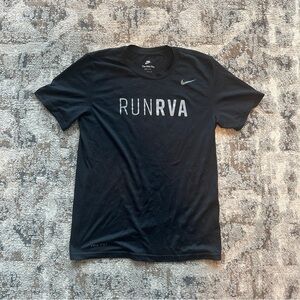 Medium Nike Running Tee PR RUNNING by KIERA D’AMATO RARE